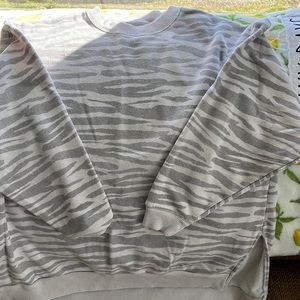 American eagle leopard print sweatshirt